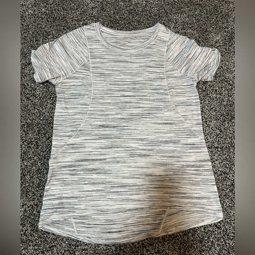 Lululemon Tee Shirt